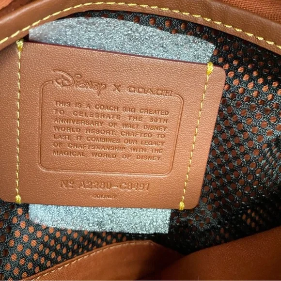 Disney X Coach Belt Bag with Mickey Mouse & Friends Embroidery - Picture 4 of 10